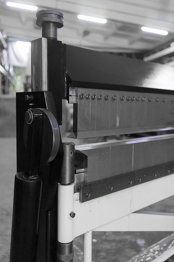 Станок листогибочный ручной STALEX PBB 2050/3SH